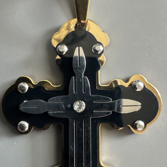 Stainless Steel Cubic Zirconia Gold Black Silver Plated Cross Pendant 24” Chain - Picture 2 of 7